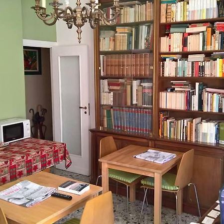 B&B Bibliotechina Napoli Eksteriør bilde