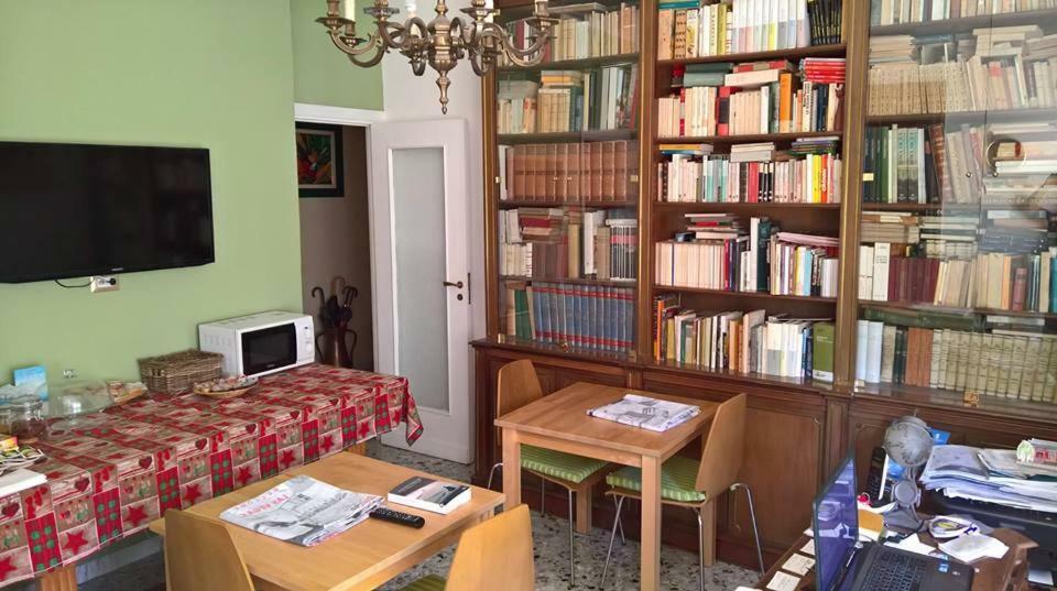 B&B Bibliotechina Napoli Eksteriør bilde